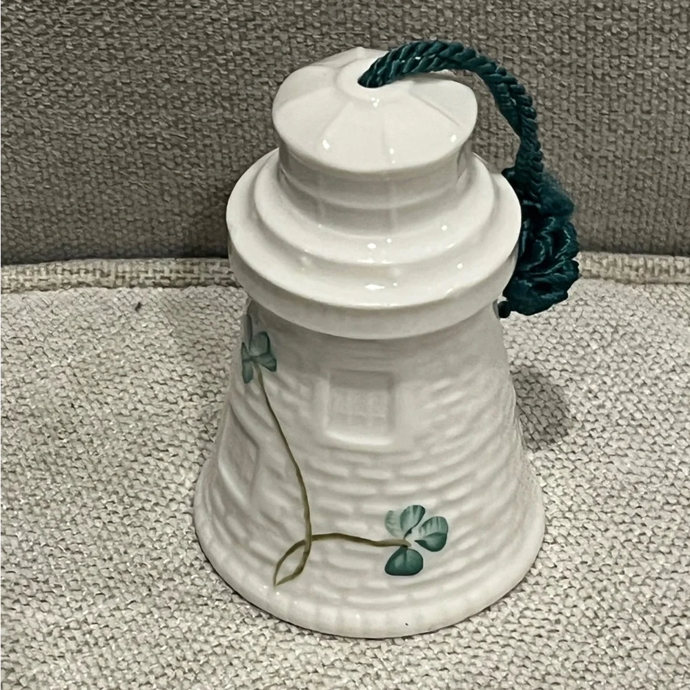 Belleek Youghall Lighthouse Ornament - Picture 3 of 4